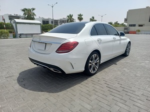 2016 d'occasion Mercedes-Benz C-CLASS direction à gauche boîte de vitesses automatique sièges en cuir hybride 8L moteur essence ACC contrôle du gaz foncé - Product Image 4