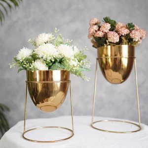 Maceta de flores de hierro sin óxido hecha a mano de imitación antigua, decoración de jardín grabada de calidad de exportación, vajilla de Metal DE LA India - Product Image 4
