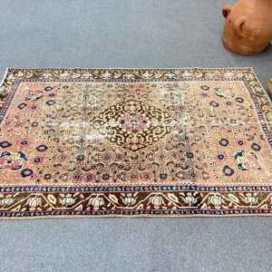 Tapis turc vintage 4,2x6,4 pi (127x194 cm), tapis en laine marron - Product Image 2