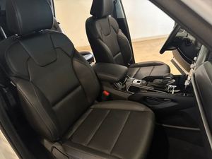 รถเทลลูไรด์ S AWD ปี 2024 มือสอง พวงมาลัยซ้าย ภายในสีเข้ม เบาะหนัง ยาง R18 - Product Image 6