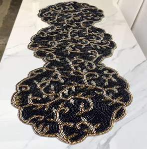 Encantadores corredores con cuentas diseñador hecho a mano camino de mesa con cuentas elegante Lino decorativo para mesas de comedor bodas y decoración del hogar - Product Image 5