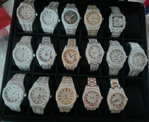 Montres de luxe haut de gamme au design carré Gold Lab VVS Moissanite Watch Étanche Hommes Diamond Iced Out Montres-bracelets Approvisionnement en vrac - Product Image 5