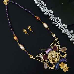 Ensemble de pendentifs en or avec boucles d'oreilles Floral Designer Fusion Premium Fine Jewelry - Product Image 3