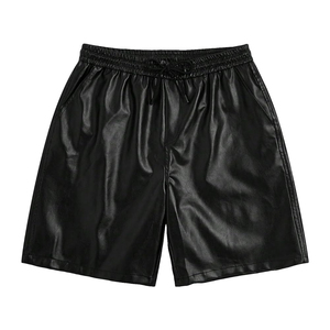 Fournisseur de gros Short en cuir boutonné tendance et serré Shorts en cuir de haute qualité fabriqués au Pakistan pour hommes - Product Image 1