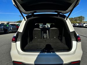 Mercedes-Benz Sprinter GLS 63 AMG 2023, Certificado, Limpio y en Buen Estado, Automático, Turbo, Interior de Cuero Claro, ACC, R17, Todo Incluido - Product Image 5