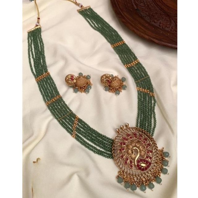 แบบดั้งเดิม