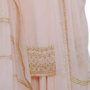 Jaune Chanderi Soie Kurta Sharara Ensemble Vibrant Indian Wedding Party Wear Womens Outfit pour les célébrations festives - Product Image 5