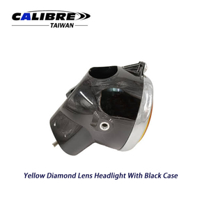 Faro Delantero para Motocicleta TAIWAN CALIBRE de 5 Pulgadas con Carcasa Negra y Lente Amarilla Diamante para Honda Monkey DAX - Product Image 2