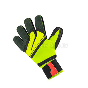 High Quality Goalkeeper Gloves with Soft Palm and Better Grip for Practice <b>Matches</b> and <b>Long</b> Lasting Performance - Product Image 4