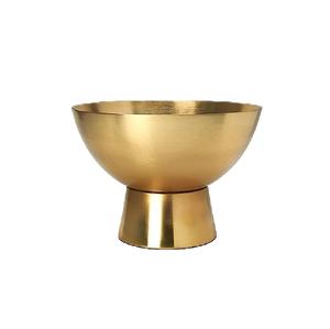 Bol à champagne en métal doré attrayant conçu pour refroidir et servir du vin ou du champagne Parfait pour les mariages et les fêtes - Product Image 3