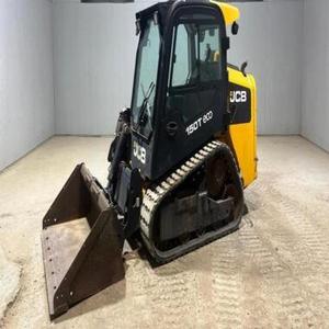 รถตักล้อยาง JCB 2TS-7T มือสอง เครื่องยนต์ดีเซล ขนาดกะทัดรัด แรงยกสูง เหมาะสำหรับงานก่อสร้าง พร้อมส่งขาย - Product Image 1
