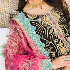 ชุดเจ้าสาวดีไซน์เนอร์ชุดแต่งงานชุดแต่งงานสไตล์อินเดียและปากีสถานแบบผ้าจอร์เจียสำหรับสุภาพสตรี - Product Image 3