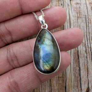 925 Sterling Silver Rhodium Plated Women's Unisex <b>Labradorite</b> Gemstone Spinner <b>Pendant</b> Best Quality Jewelry - Product Image 3