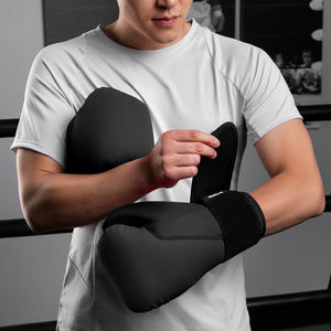 Cuir de haute qualité Style tendance Nouvelle arrivée Gants de boxe Stretch Caractéristiques Logo personnalisé Toutes les couleurs Design à la mode - Product Image 6