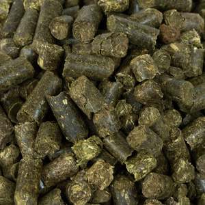 Granulés de foin d'alfalfa et foin de timothée en balles de 25 kg/sac, 2 % d'humidité - Product Image 2