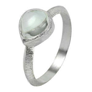 Hermoso Anillo de Plata de Ley 925 Hecho a Mano con Estilo Bohemio, con Cristal Natural en Corte Pera, para Ella - Product Image 2