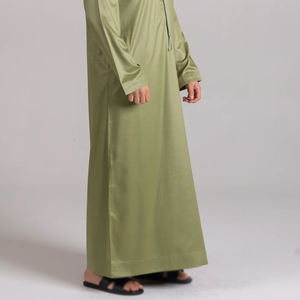 Vêtements islamiques pour hommes les plus vendus, thobe à manches longues, respirant, léger, en polyester, pour toutes les saisons, vêtements décontractés, prix de gros - Product Image 5