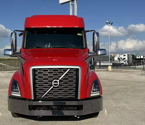 Camión Semirremolque Usado 2022 2020 2021 2024 VOL_VO VNL64T760 - Product Image 3