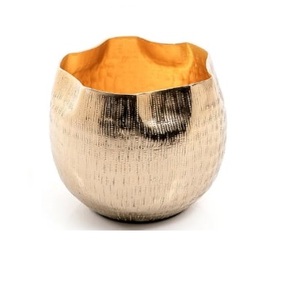 Handmade Decorative Garden Decoration Classic Stylish Wedding Flower Pot Unique Design Wholesale Supplier <b>Vase</b> - Product Image 1