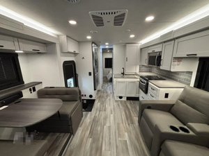 Autocaravana NUEVA ENTEGRA VISION XL 31UL Modelo 2026 de Alto Rendimiento, 36 pies de Largo, 2000 kg de Carga Útil, Color Oscuro, en Venta - Product Image 5