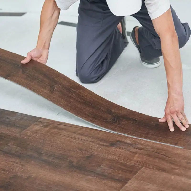 LVT ubin lantai vinil anti air, lantai papan kayu PVC anti aus, lengket dan lengket
