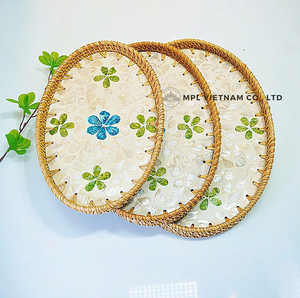 Plateau de service ovale jetable en feuille de palmier MPL Vietnam, motif floral bleu-vert, écologique et biodégradable, pour mariage, fête, restaurant - Product Image 2