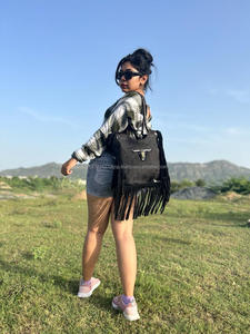 กระเป๋าโท้ทหนังวัวขนสัตว์สำหรับผู้หญิงกระเป๋าถือใต้วงแขนคุณภาพมาตรฐาน - Product Image 2