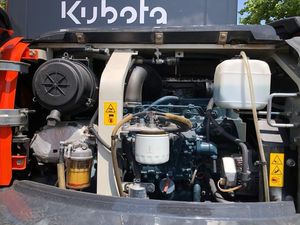 Chargeur de tracteur KX057-4 Kubota nouvellement utilisé à vendre avec des composants de base tels que l'engrenage PLC de boîte de vitesses de pompe à roulement de moteur - Product Image 6