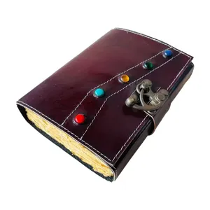 Caderno de couro com sete pedras para escritório, livro de feitiços em cores marrom wiccan, livro de papel para feitiços, deckle art em relevo, atacadista