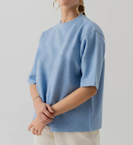 Camiseta de Algodón Grueso de Alta Calidad al por Mayor, Personalizable, de Manga Corta, Transpirable, de Secado Rápido, para Mujer, Corte Regular, para Verano - Product Image 3