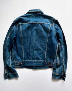 แจ็กเก็ตยีนส์ขาดๆสำหรับผู้ชายผ้าฝ้าย100% 100กรัมผ้าเดนิมแบบลำลองออกแบบได้ตามต้องการ - Product Image 3