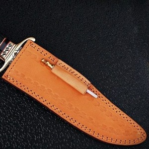 Cuchillo de caza Bowie de acero de Damasco hecho a mano personalizado, mango de madera de agarre cómodo, cuchillos de supervivencia compatibles con OEM - Product Image 6