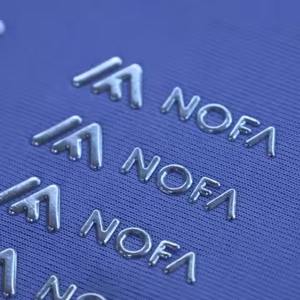 Etiquetas de Transferencia de Calor de Silicona Personalizables Ecológicas de Tendencia 2025 con Efecto 3D en Relieve para Impresión de Prendas - Product Image 4