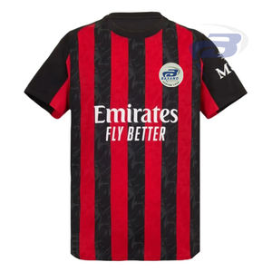 Maillot de football rouge et noir à rayures, maillot d'entraînement de football, t-shirt de football respirant à séchage rapide, col en V, 100% polyester, sportif, personnalisé - Product Image 1