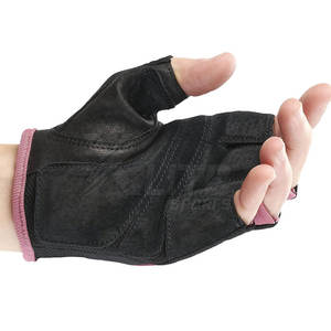 Gants de sport en néoprène à demi-doigts avec sangle de poignet réglable pour la musculation, l'entraînement et les exercices à domicile - Product Image 5