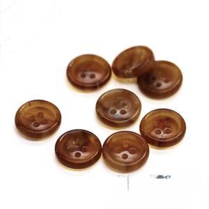 Botones de Cuerno de Búfalo Natural al por Mayor, Acabados y Coloridos para Accesorios de Ropa, Alta Calidad - Product Image 4