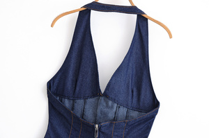 OEM & ODM LOGO personnalisé robe de plage couleur unie débardeur léger dos nu une pièce maillot de bain robe licou pour femmes - Product Image 4