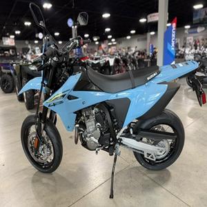 NUEVO Motor de Motocicleta DR-Z4SM 2025, 398cc, 4 Tiempos, Monocilíndrico, DOHC, Refrigerado por Líquido, con EFI, Alto Rendimiento, Garantía - Product Image 3