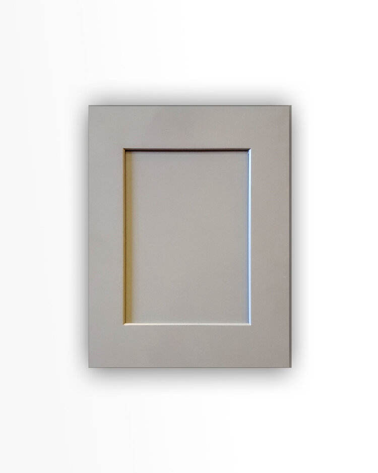 สีเทาอ่อน