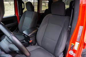 Jeep Wrangler Unlimited Willys 4x4 d'occasion de 2022, boîte manuelle 6 vitesses, moteur V6, 4 roues motrices, modifications tout-terrain, sans réserve - Product Image 5