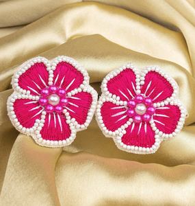 ต่างหูปักลายพรีเมียม ต่างหูประดับลูกปัดหลากหลายแบบ ต่างหูสำหรับผู้หญิง เครื่องประดับงานเทศกาล ราคาดีที่สุด ต่างหูประดับลูกปัด - Product Image 3