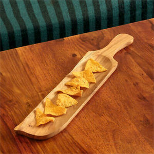 จานไม้เสิร์ฟยาวพร้อมที่จับประเภทตกแต่ง - Product Image 1