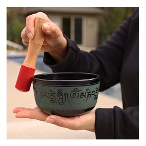 Cuenco de sonido de canto curativo redondo de aluminio hecho a mano indio, cuenco de meditación, Yoga cuenco de oración de, la oración religiosa de la mejor calidad - Product Image 4