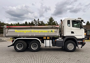 Camion benne d'occasion 2016 G450 6x4 Diesel Transmission Automatique Capacité 40T Camion de Transport d'Ingénierie - Product Image 3