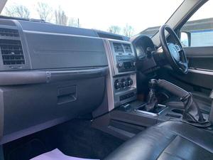 JEEP CHEROKEE 2.8 2010 USADO, Volante a la Izquierda/Derecha - Product Image 4