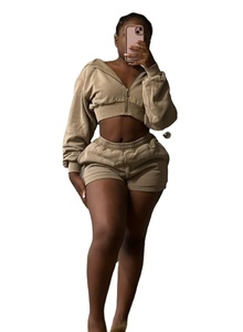 Ropa de verano para mujer, chaquetas recortadas, pantalones cortos para mujer, conjunto de pantalones cortos de algodón lavado con ácido, logotipo personalizado, ropa femenina - Product Image 3