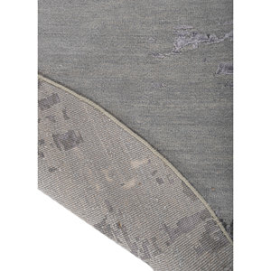 Alfombra Kavi Grey Lu-9031 (Cs-01)(Fr) Anudada a Mano de Lana y Seda de Bambú con Patrón Abstracto para Habitación de Adolescentes o Pasillo, en Negro y Gris - Product Image 5