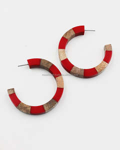 Kiswah Crafts Women's Fashionable Handmade <b>Resin</b> Wooden Hoop <b>Earrings</b> Trending Design Fashionable & Trending Jewelry - Product Image 1