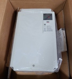 Nuevo accionamiento de CA original de para automatización IP54 carcasa trifásica 1.5kW 240VAC entrada - Product Image 5