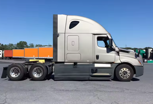 Genuine Clean 2022 For-Freightliner Cascadia - 72" Raised Roof Double Bunk Used Sleeper Semi Truck for Sale Worldwide Shipping - Product Image 3